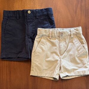 Vineyard Vines Size 2T Navy and Tan Shorts